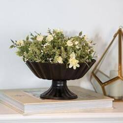 Angle. BreeBe - Black Urn 4" - Black.