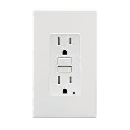 Leviton - 15 amps 125 V Outlet/Wallplate 5-15R 1 pk - White