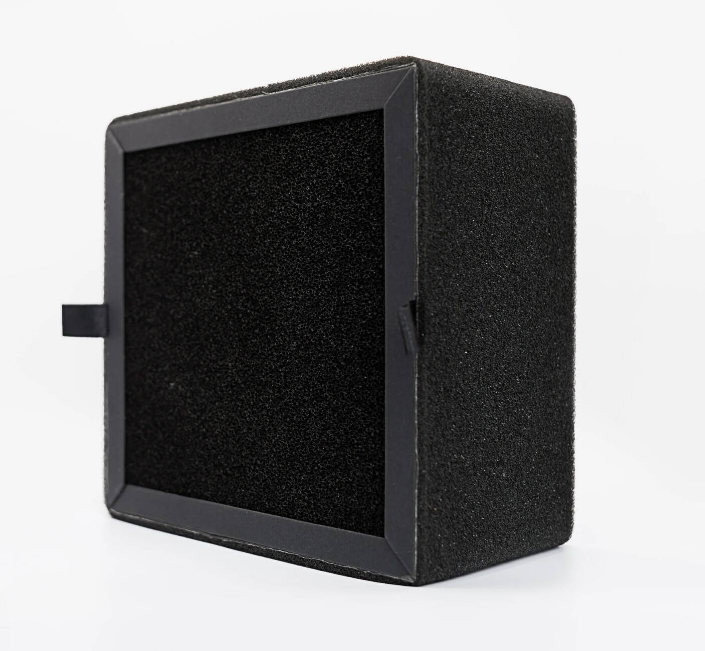 Angle. Higher Innovation Inc - HotBox Filter - Black.