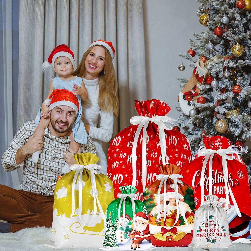 Sure, here is the corrected and grouped text from the image:

---

**HO HO HO HO ho ho ho HO**

**Merry Christmas**

**Christmas Party**

**Merry Christmas**

**Merry Christmas**

**Merry Christmas**

---