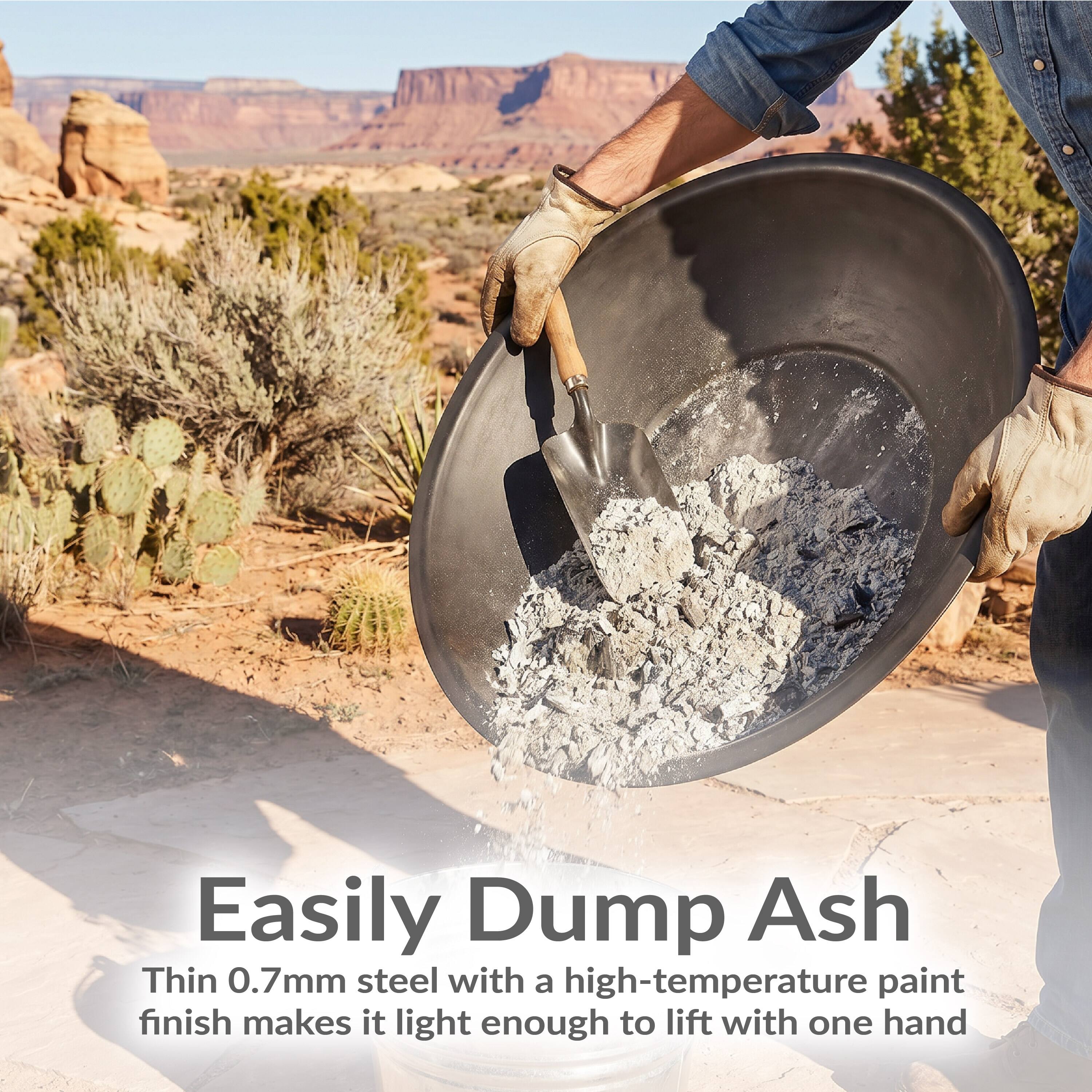 Easily Dump Ash

Thin 0.7mm steel with a high-temperature paint finish makes it light enough to lift with one hand