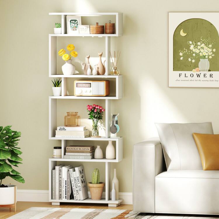 Sure, here is the corrected and grouped text from the image:

---

**FLOWER**  
Love transcends short for the money lasts long

---

**Books:**

- MAXOLO BLAHNIK  
- LIVRE  
- HOW TO CATCH A FISH  
- CAR HISTORY  
- OLD CARS  
- DRAN OLD  
- ARLINA  
- Sook to  
- Churchsti  
- 038  
- 1 OCT  
- 1  

---

**Other Text:**

- Andy Warhol  
- 10 OCT  
- 1  

---