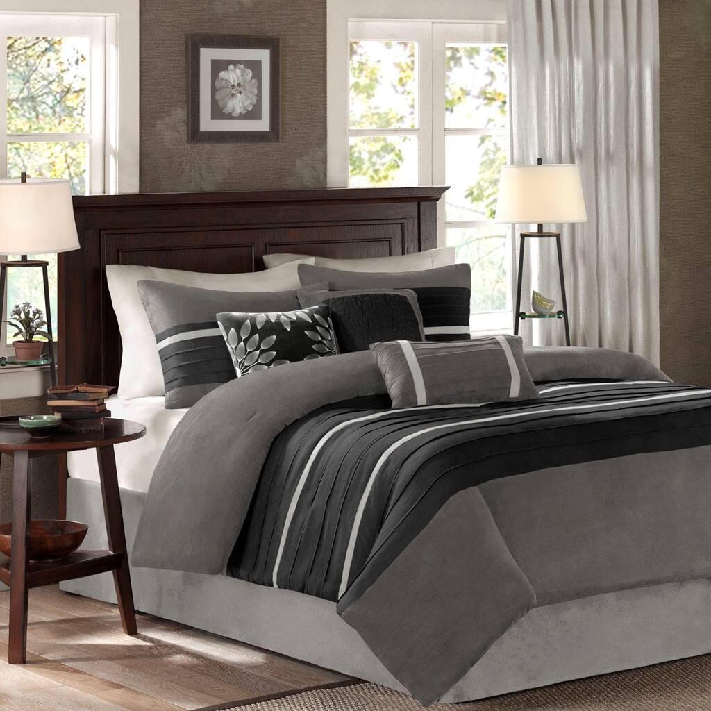 Alt View 4. Gracie Mills - Gracie Mills Bryony 7-Piece Microsuede Comforter Set - Black.