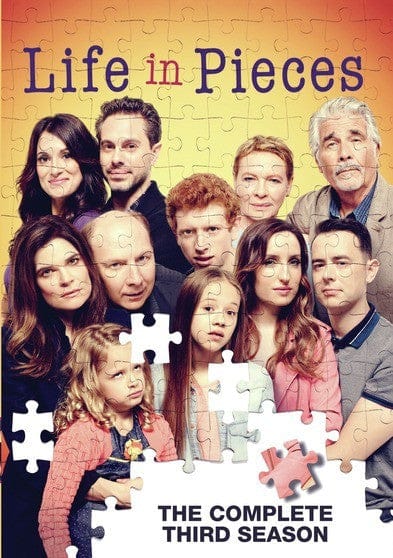 Front. Life In Pieces: The Complete Third Season - DVD.