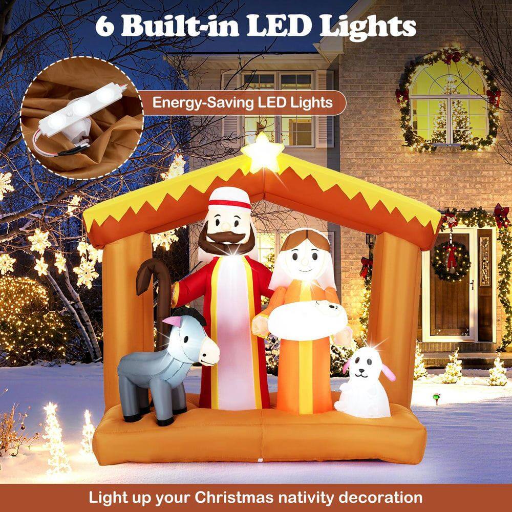 6 Built-in LED Lights  
Energy-Saving LED Lights  
Light up your Christmas nativity decoration