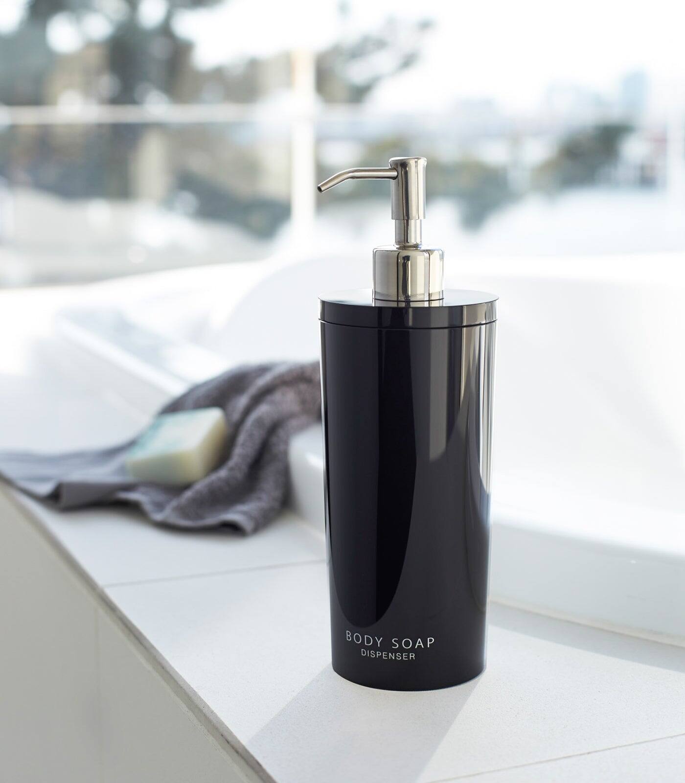 BODY SOAP DISPENSER