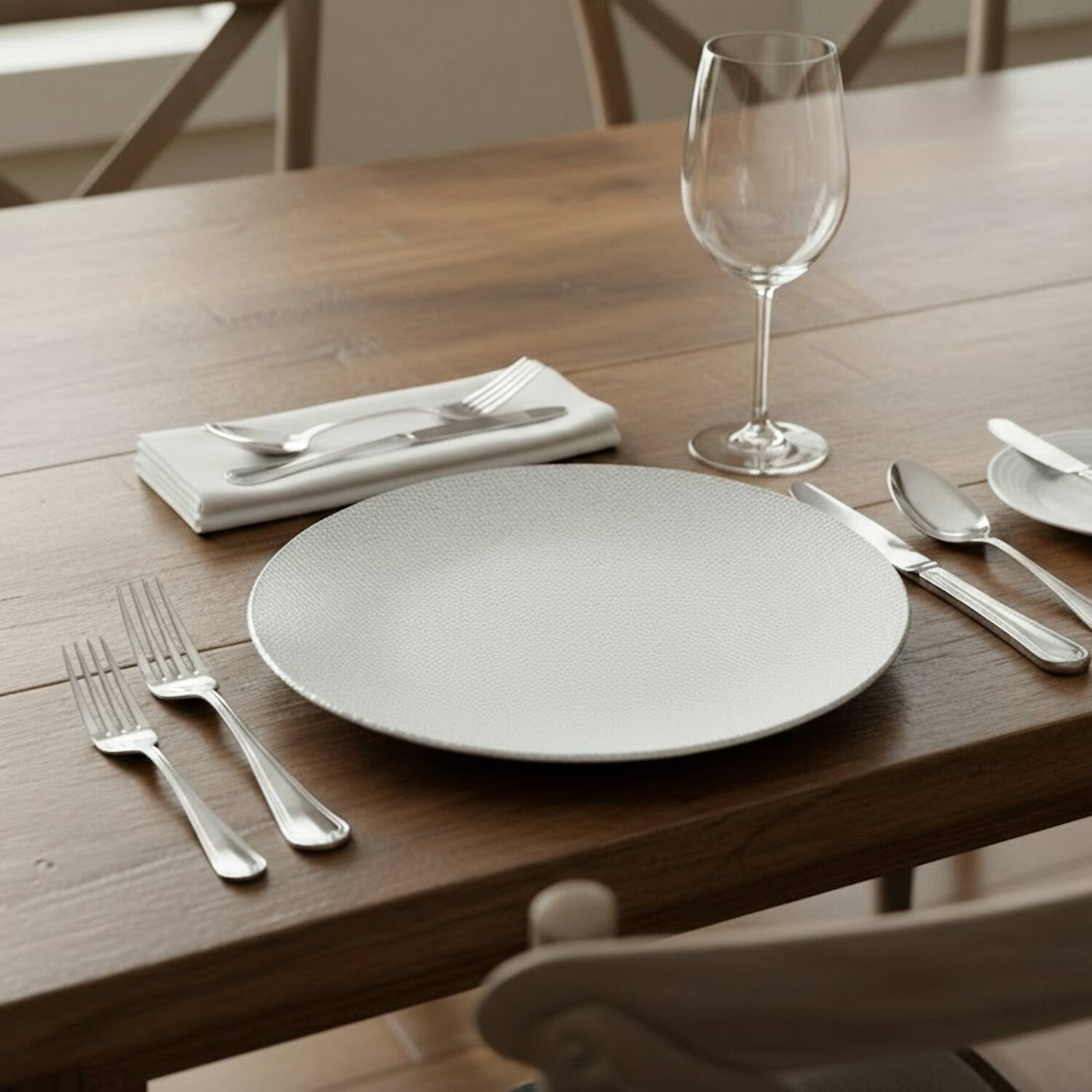 Angle. American Atelier - Shine Silver Charger Plate 13"D - Silver.