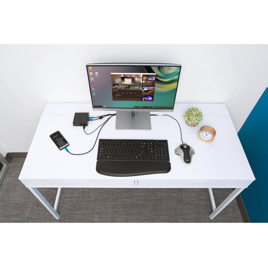 Alt View 2. Kensington - Kensington ErgoSoft Wrist Rest for Slim Keyboards - 0.39" Height x 17" Width x 3.98" Depth - Black - Gel, Rubber - Black.