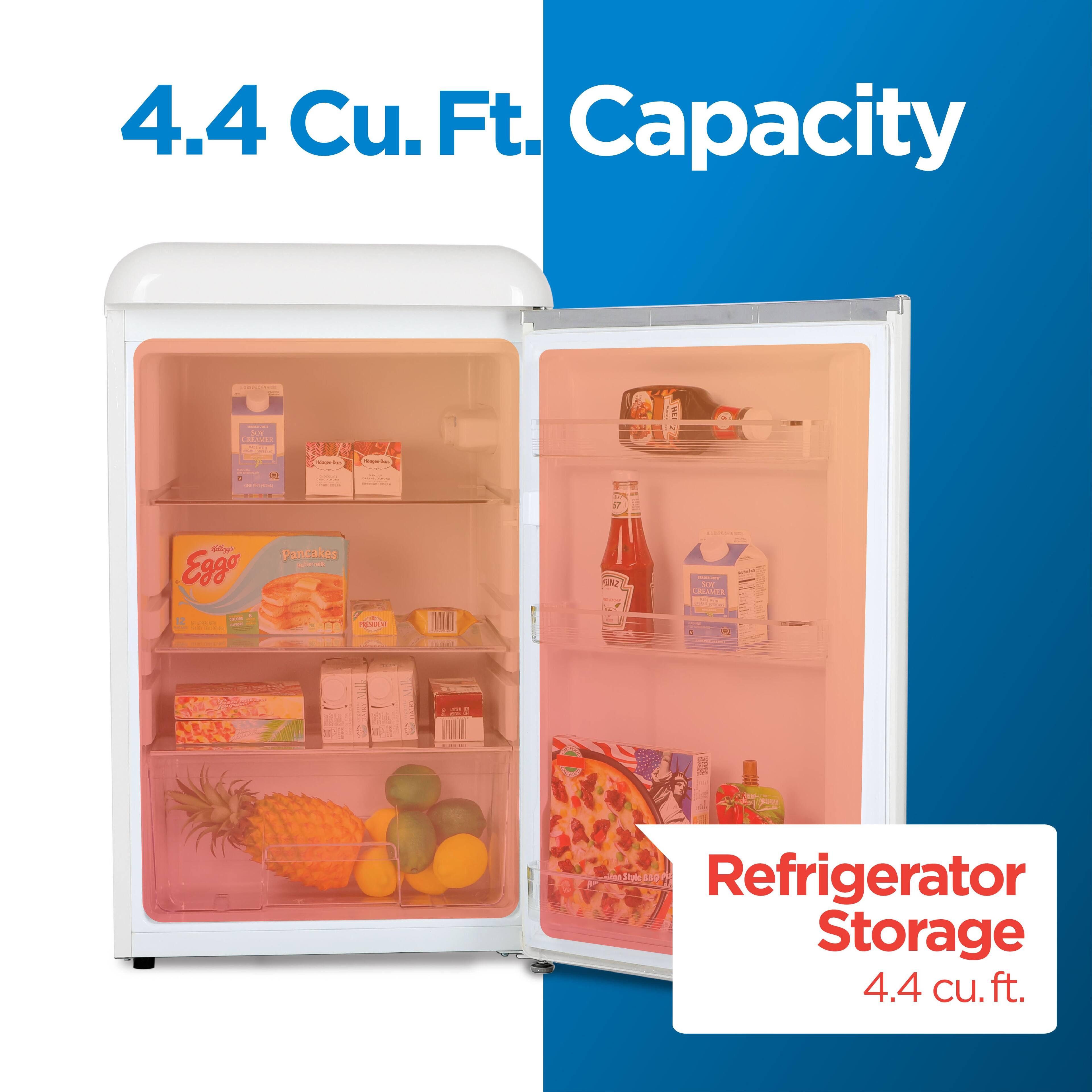 4.4 Cu. Ft. Capacity | Refrigerator Storage 4.4 cu. ft. | - i - - . - - ee | - - go Pancakes | I N I - | I - - -- I - - Pc 140