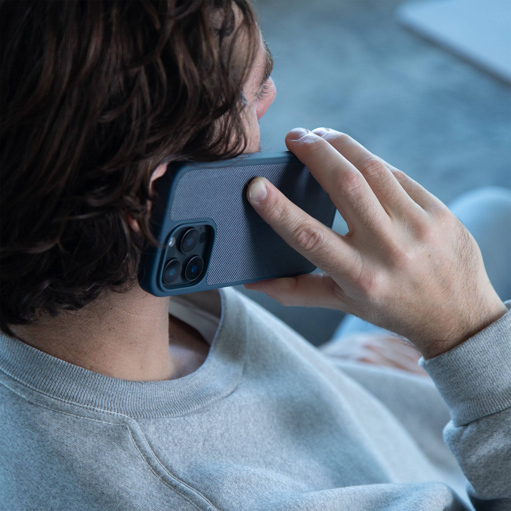 Alt View 1. Incase - Facet Case with MagSafe for Apple iPhone 16 Pro - Slate Blue Nylon.