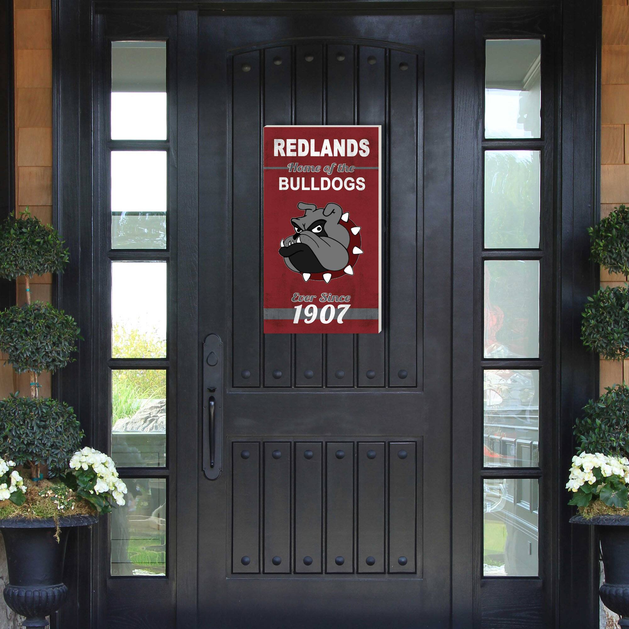 REDLANDS Home of the BULLDOGS Ever Since 1907