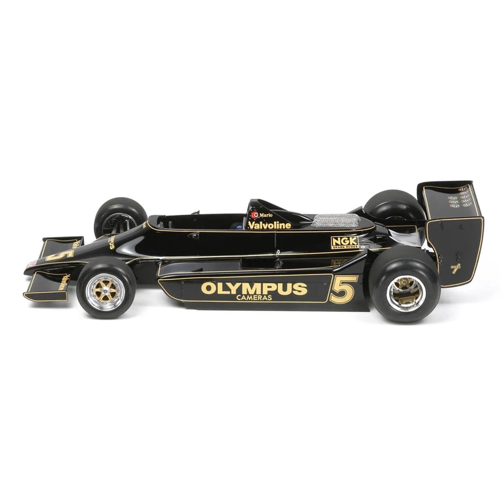 CHO 0415 Swo GG  
Mario Valvoline  
NGK PLUSS  
OLYMPUS 5 CAMERAS
