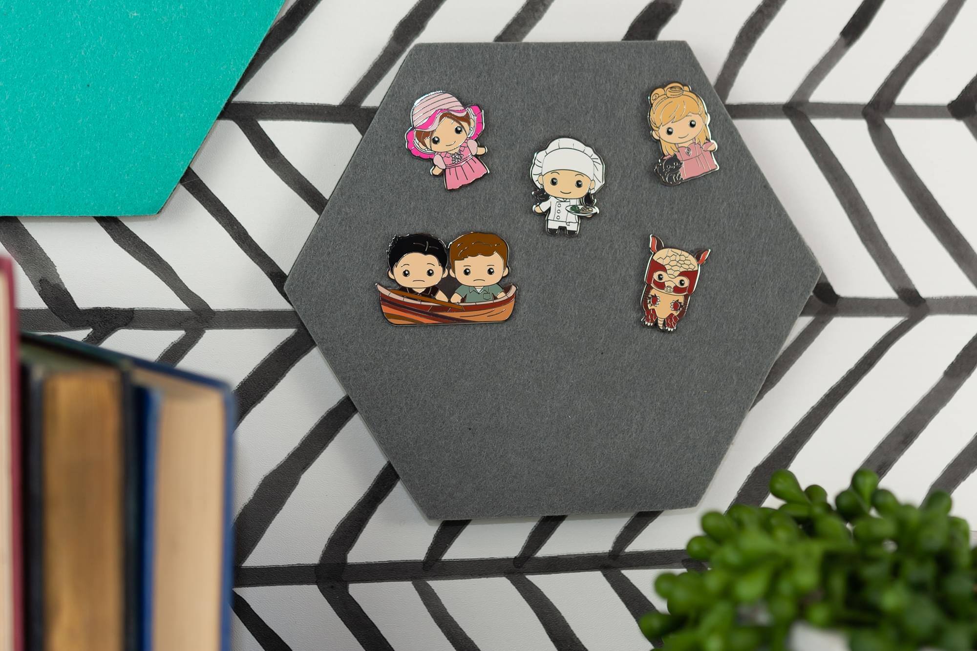 Alt View 4. Friends - Friends Exclusive Chibi Characters 5-Piece Enamel Pin Set Toynk Exclusive - Black.