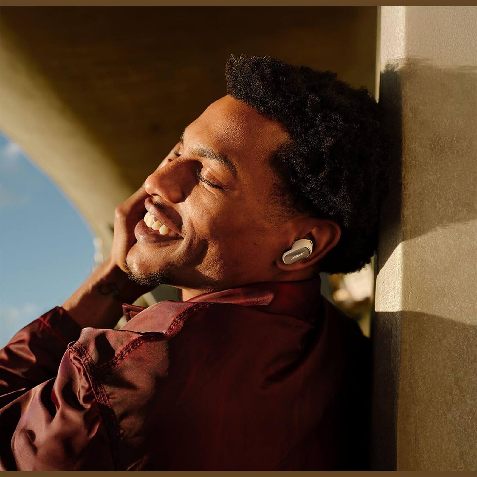 Alt View 4. Bose - QuietComfort Ultra Earbuds 2nd Gen Wireless ANC + 26-Month Extended Warranty Protection - White Smoke.