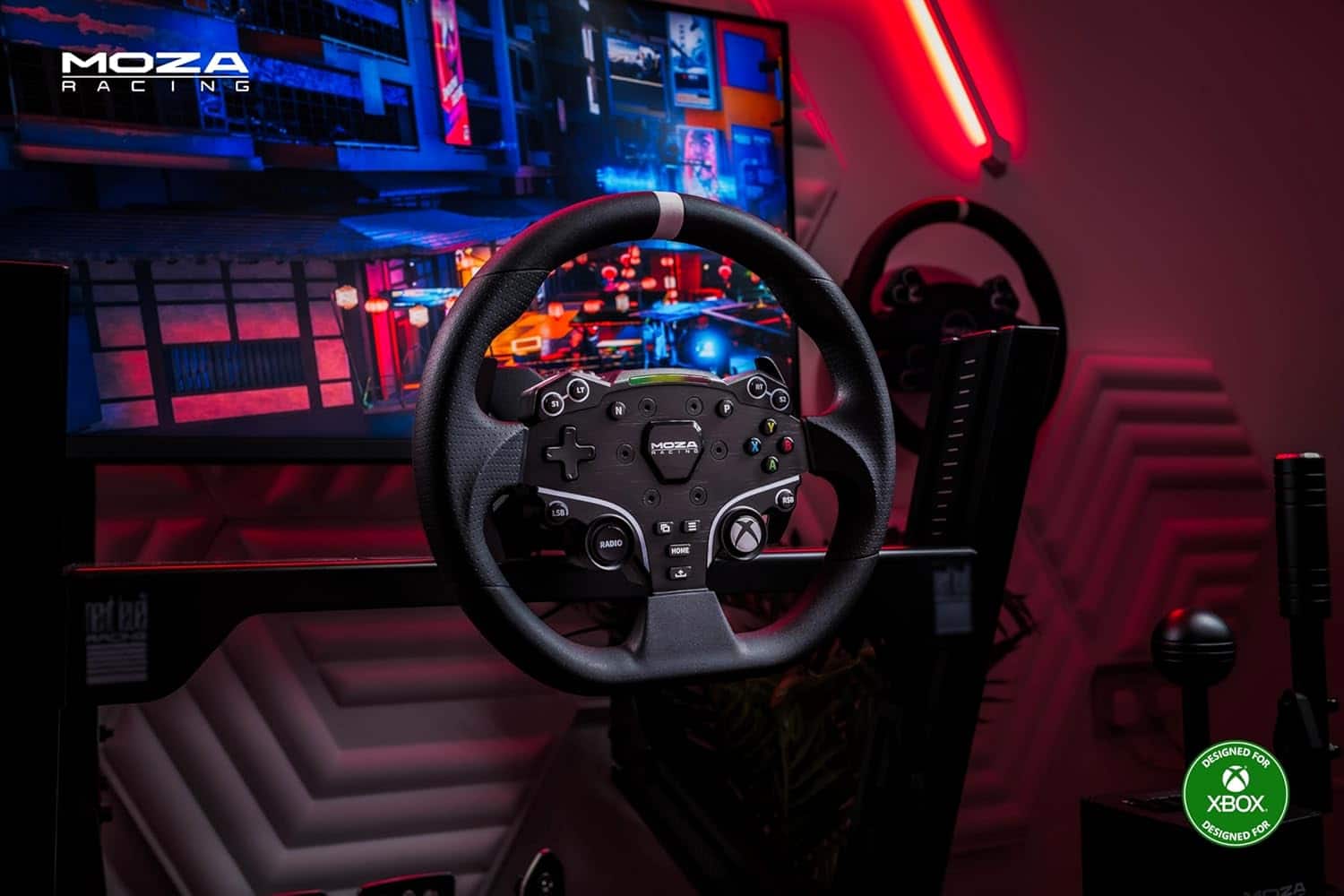 Moza Racing LT N Moza PTTE P 1 Y X A LSB1 RADIO 0 HOME - P B DESIGNED FOR XBOX. DESIGNED FOR MOZA.