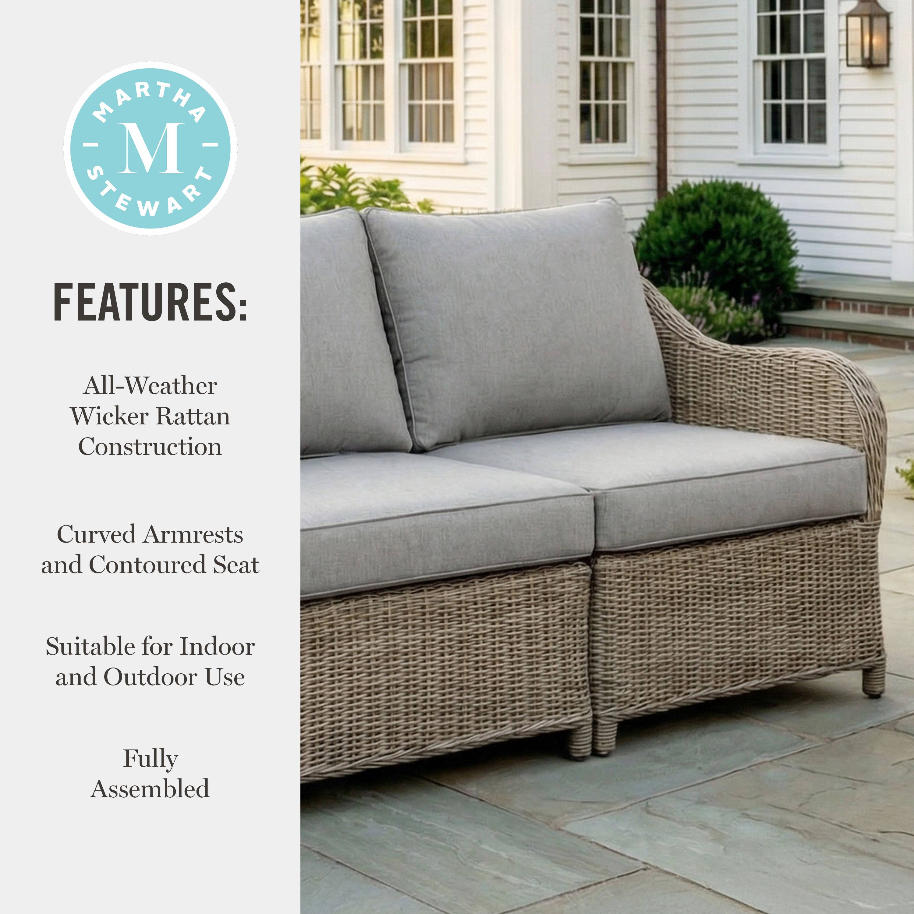MARTHA - M STEWART

FEATURES:
- All-Weather Wicker Rattan Construction
- Curved Armrests and Contoured Seat
- Suitable for Indoor and Outdoor Use
- Fully Assembled