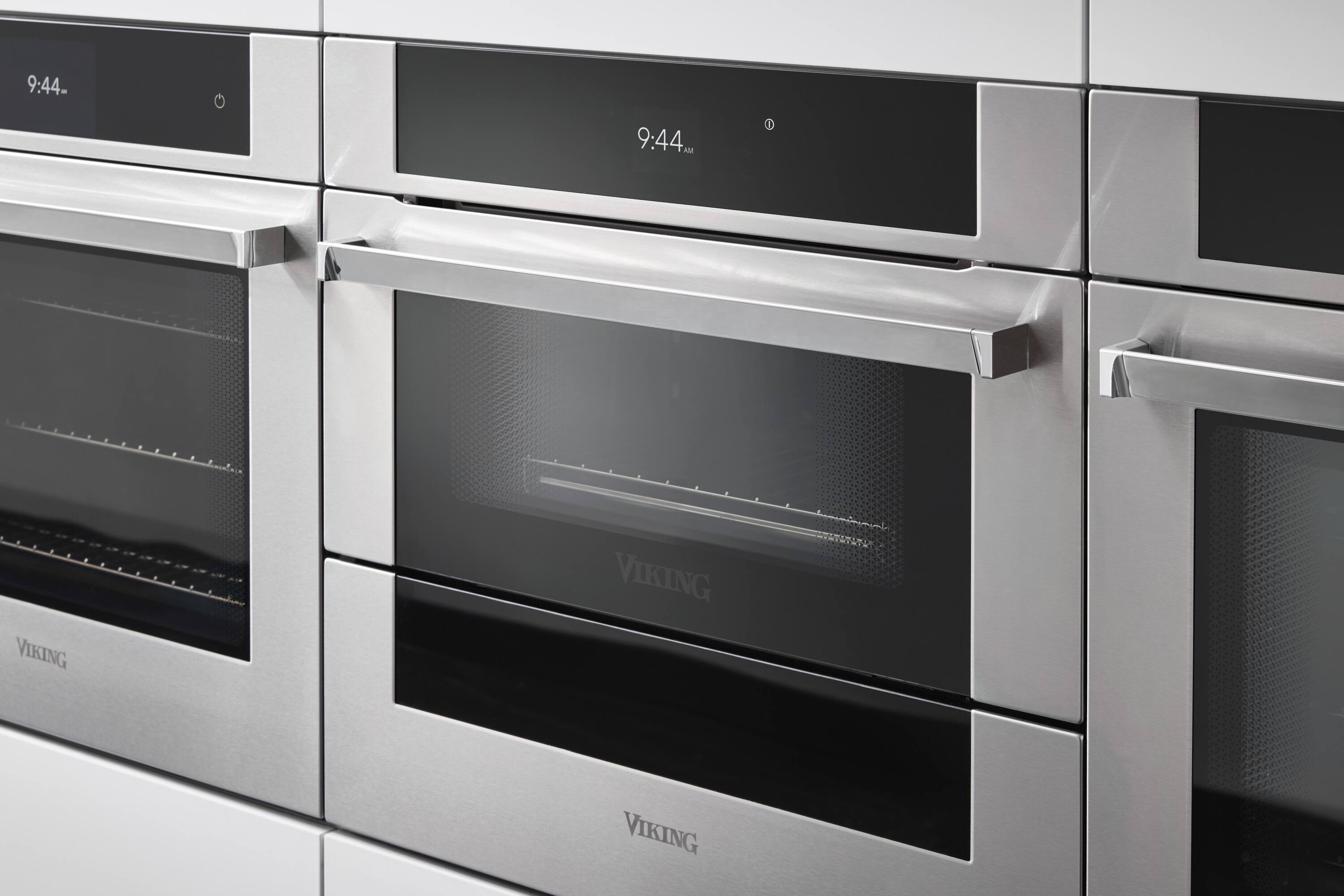 9:44 AM  
VIKING  
VIKING  
VIKING