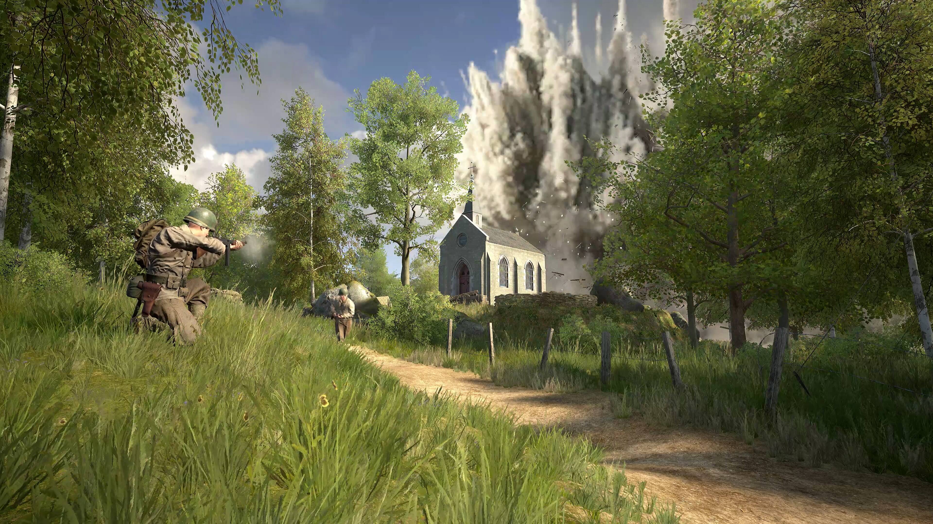 Left. Fireshine Games - Hell Let Loose.