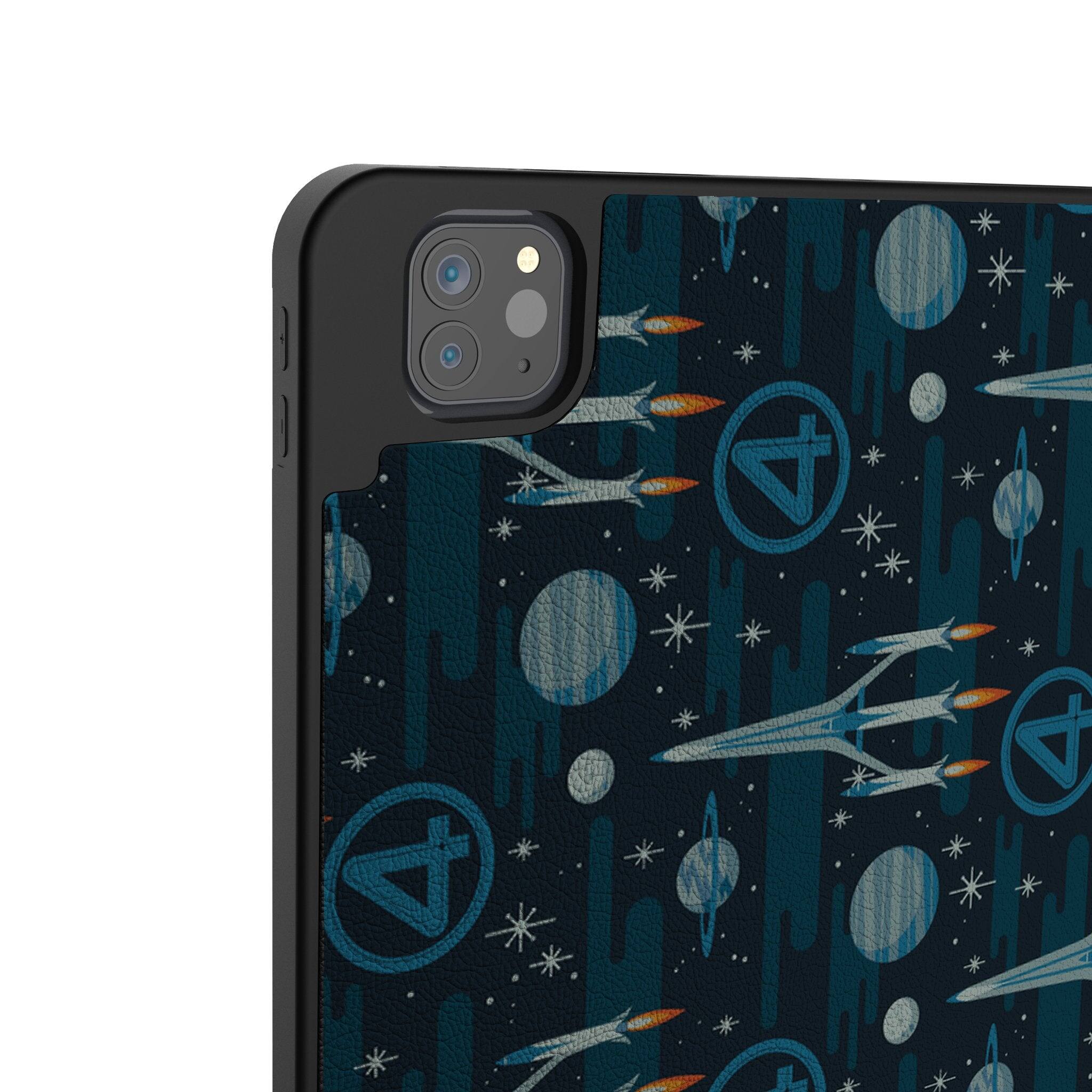 Left. Keyscaper - Marvel Pattern Tablet Case - Apple iPad Air (4th Gen) - Fantastic Four.