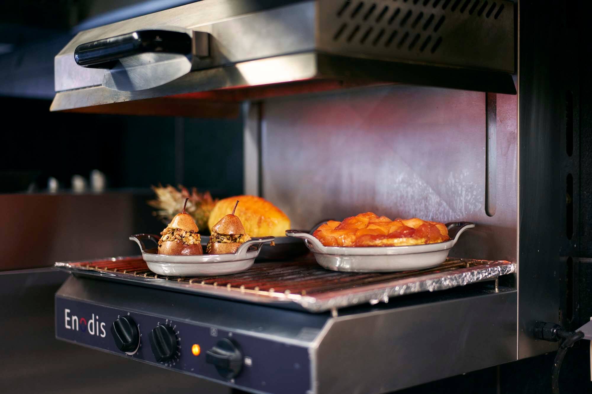 Alt View 2. Staub - Staub Cast Iron 5.5-inch x 3.8-inch Mini Oval Gratin Baking Dish - Graphite Grey - Graphite Grey.