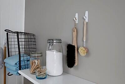 Alt View 5. Command - Large Utility Hooks Mega Pack, 5 lb., White, 14/Pack - White.