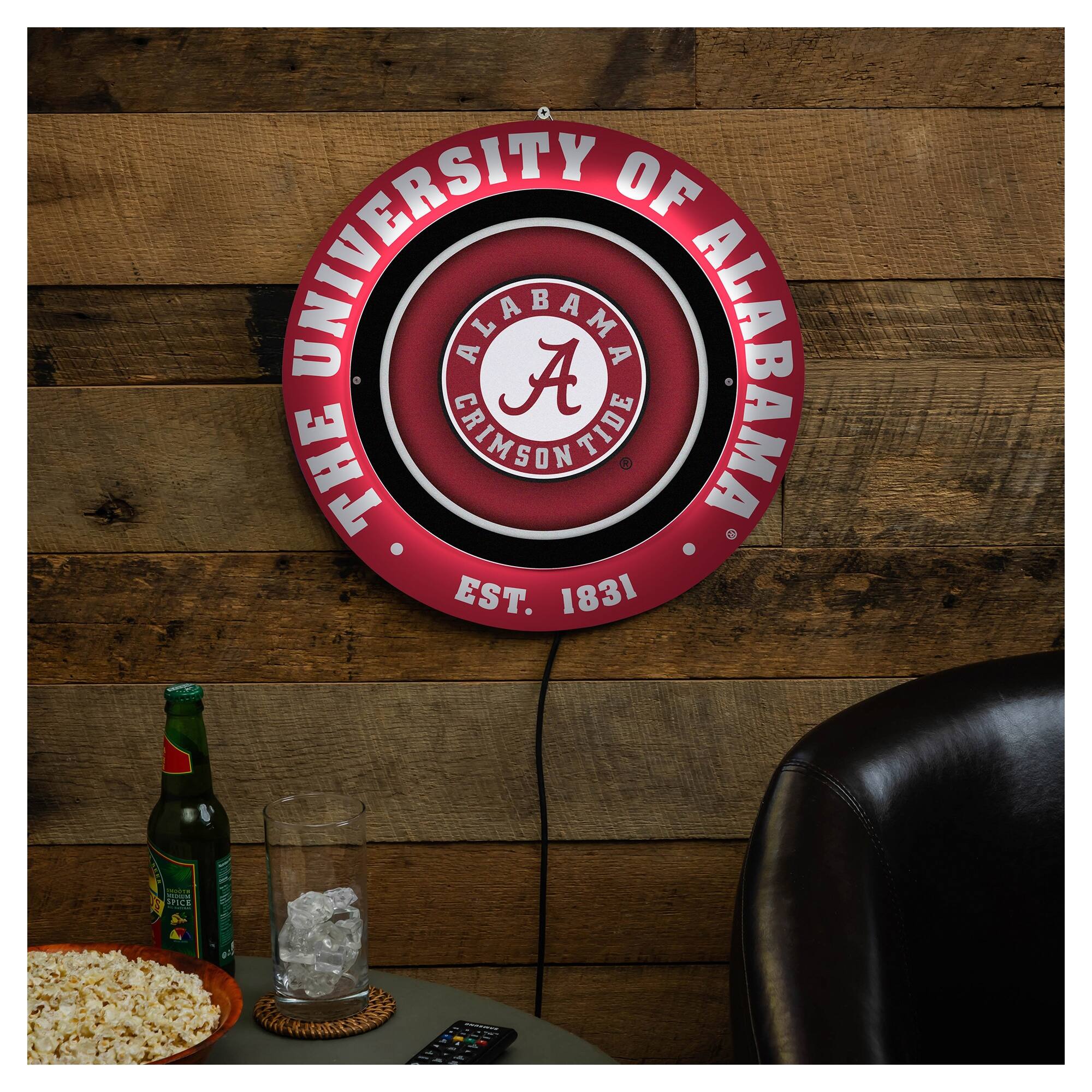 UNIVERSITY OF ALABAMA  
THE CRIMSON TIDE  
ALABAMA  
EST. 1831