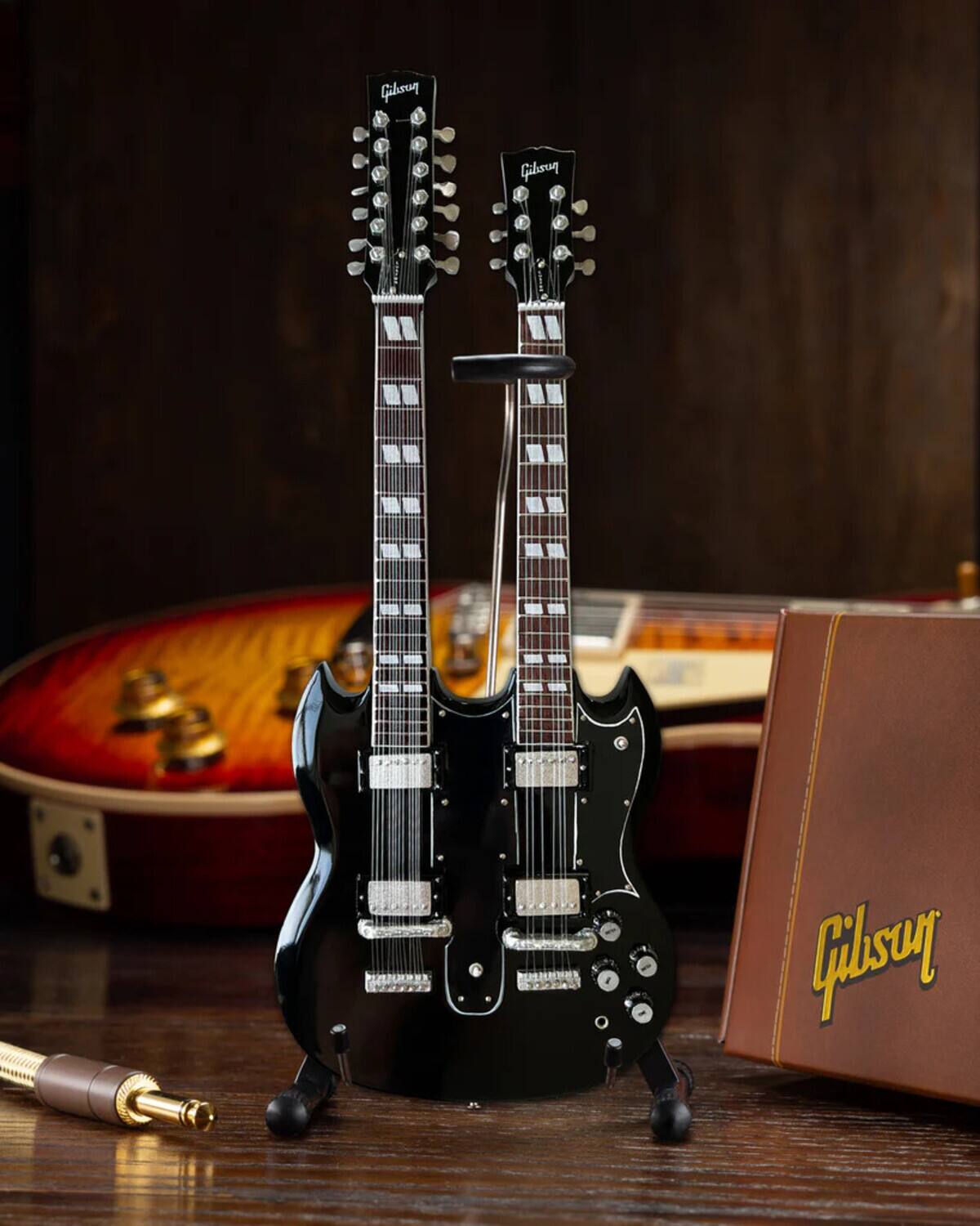 Gibson  
Gibson  
Gibson