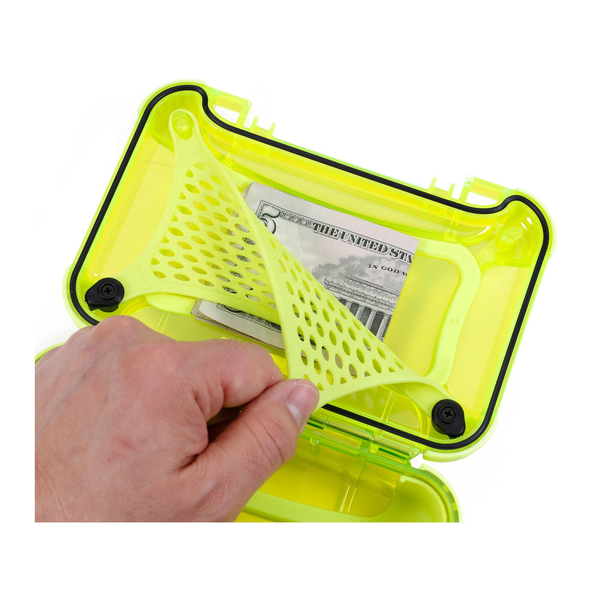 I 200 1ana HIT UNITED TAG STA I% C.... S : 3 : - 1 : C - : A OSA