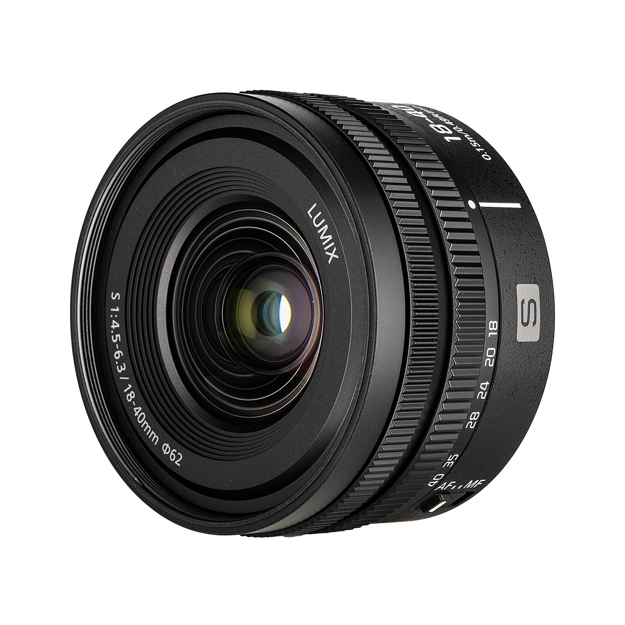 S MmD-8/1E.a-2.D.F3 1:4.5-6.3 - 18-40mm 62 LUMIX 10-40 0.15m/0 18 20 24 58 35 OP AFIMF - S

Corrected and grouped text from the image:

- LUMIX
- S1
- 1:4.5-6.3 18-40mm φ62
- 10-40
- 0.15m/0
- 18 20 24 58 35
- AF/MF