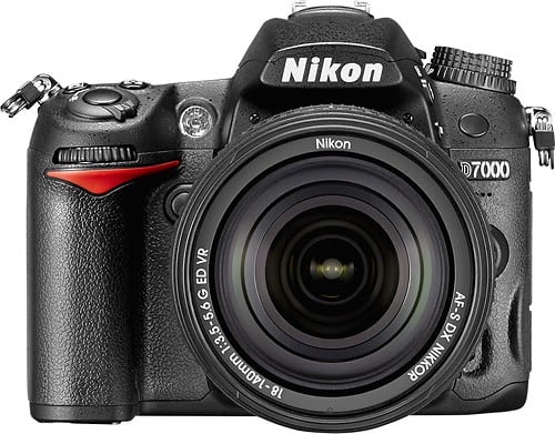 Best Buy: Nikon D7000 DSLR Camera with 18-140mm VR Lens Black 13310