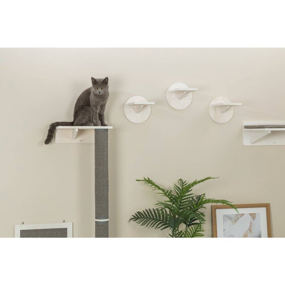 Angle. TRIXIE - Wall Set 1 Wall Mounted Sisal Cat Scratching Post with Ledge - White/Gray.