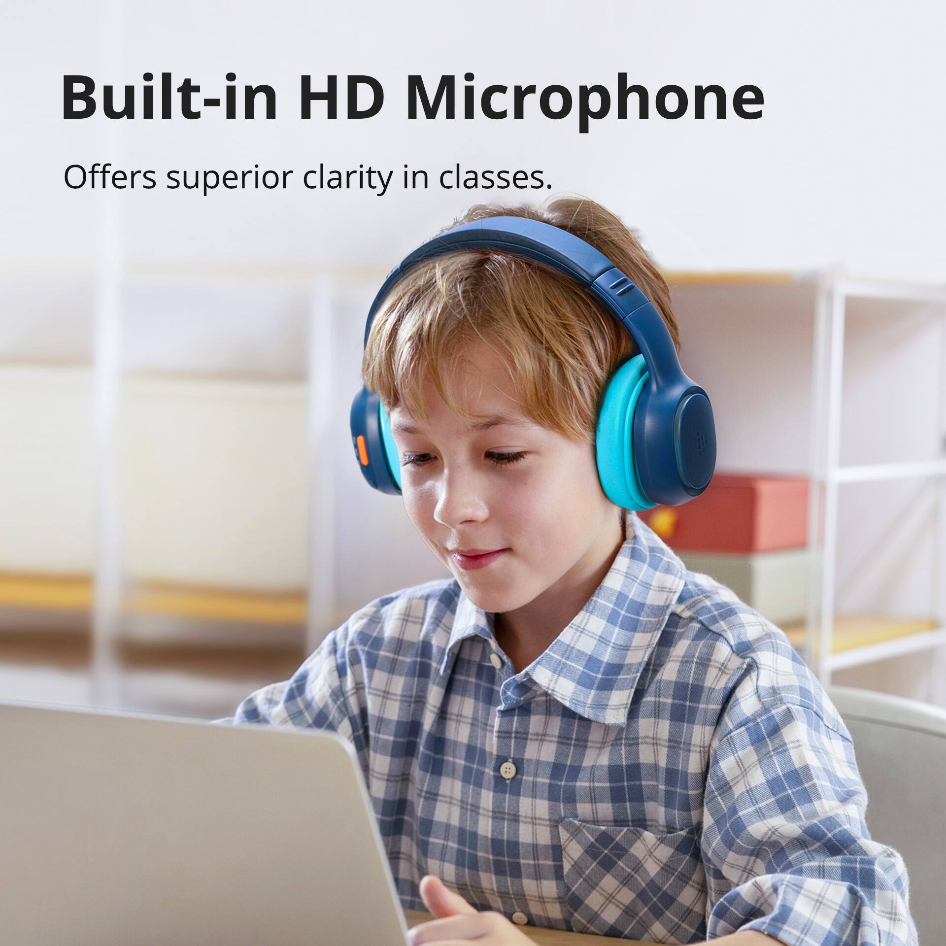 Built-in HD Microphone Offers superior clarity in classes.