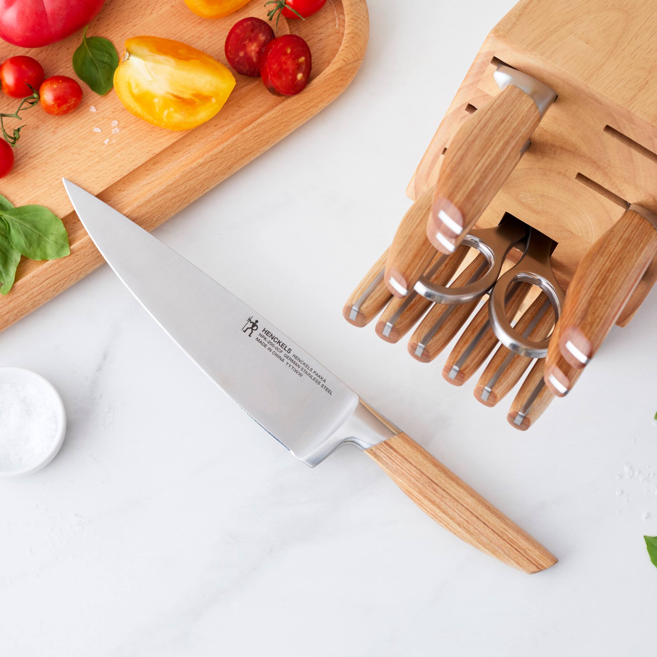 are made by Henckels I 206-20 NOGA E RAMES ITCAELS TYTINW MNREAEAES SIA UNLESS PAREA STIEL