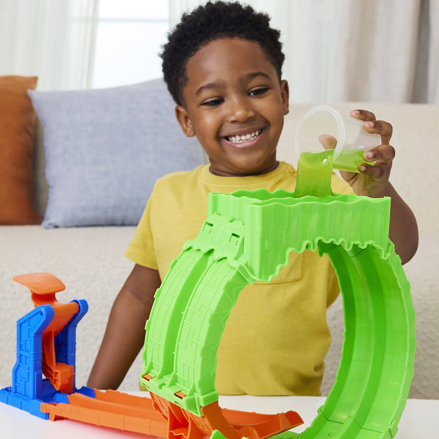 Alt View 4. Mattel - Hot Wheels Monster Trucks Mutant Chaos: Chaos Loop Challenge   - COLLECTIBLES - Multicolor.