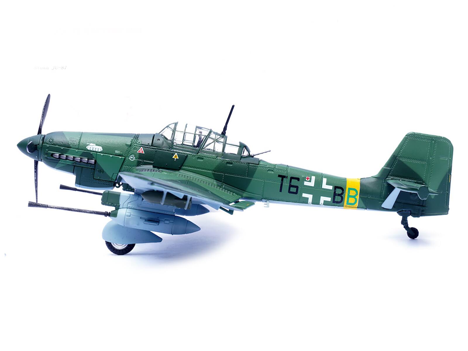 Stuka Ju-87 A T6 B