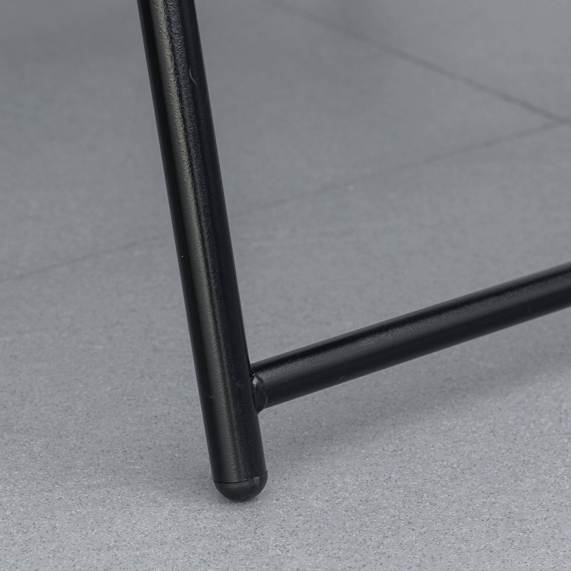 Back. Resenkos - Resenkos 2-Piece Collapsible Chairs with Armrest, Lightweight Beach Patio Pool Outdoor Loungers, Cream White - Cream White.