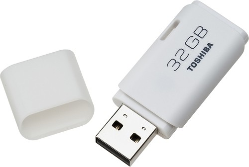  Toshiba - 32GB USB 2.0 Flash Drive - White