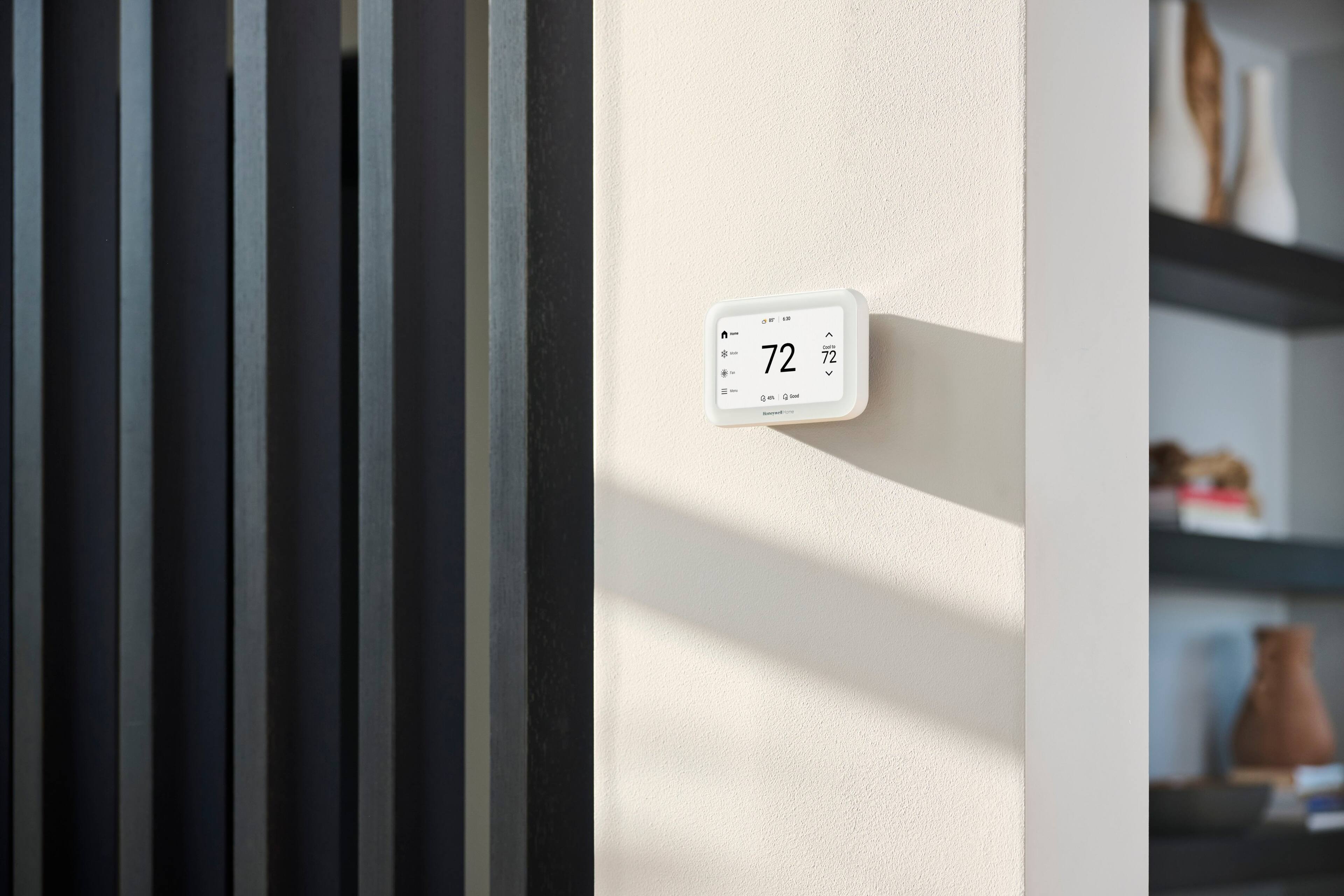 Alt View 14. Honeywell Home - Honeywell Home X8S Smart Thermostat with Video Doorbell Compatibility, and IAQ Control, White - White.