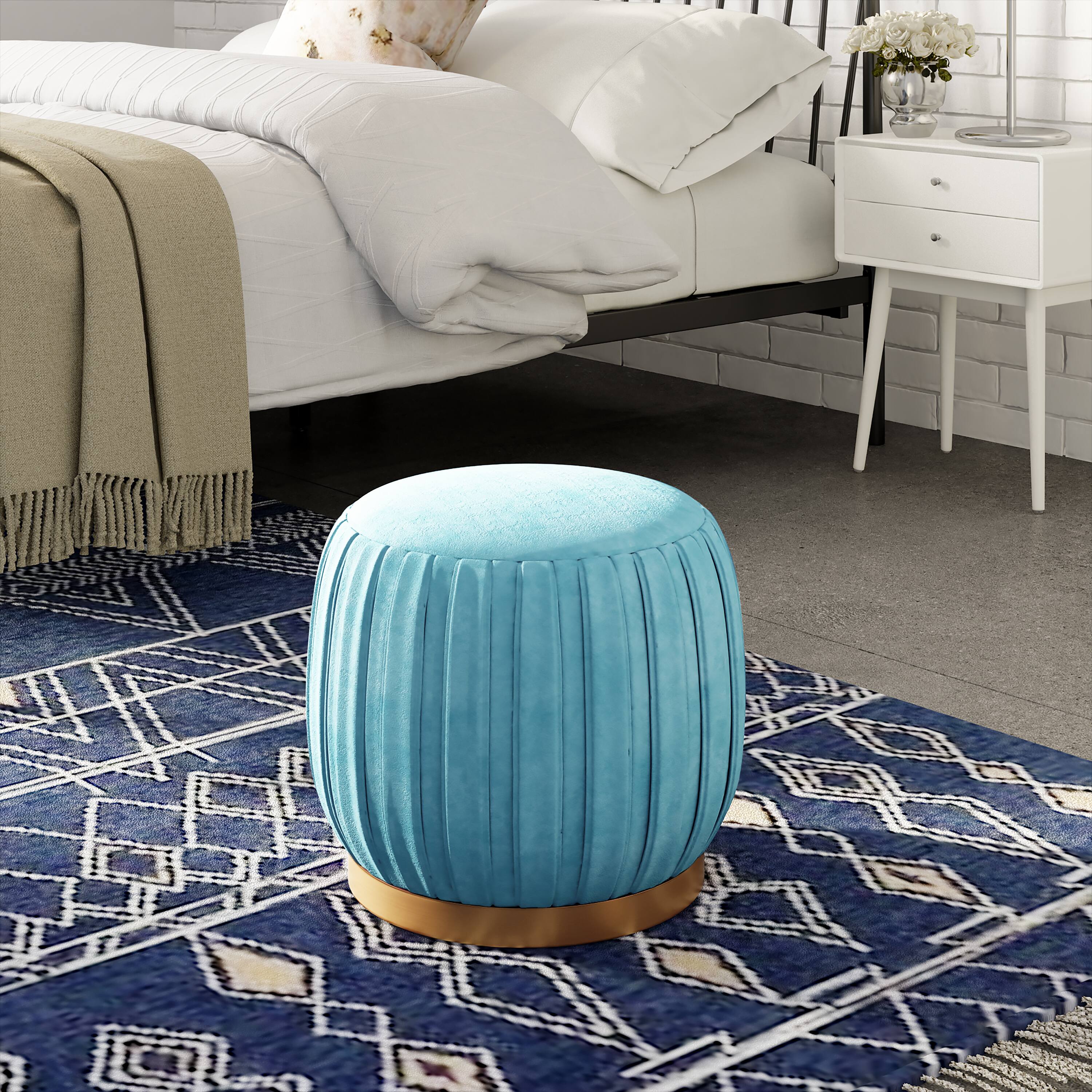 Left. Adore Decor - Jolie Ottoman - Teal.