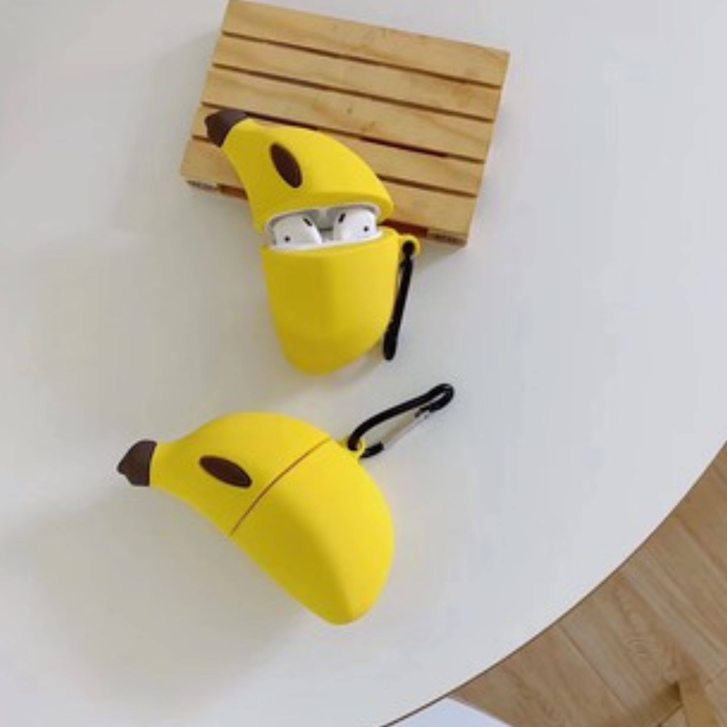 Left. Kitcheniva - Banana Style Airpod Pro Case.
