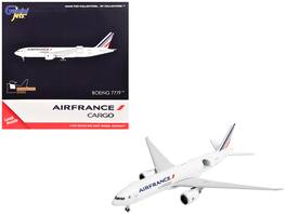 GeminiJets - Boeing 777F Commercial Aircraft Air France Cargo (F-GUOC) Striped Tail Interactive Series 1/400 - White with Red and Blue