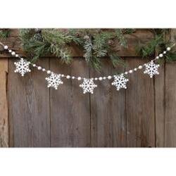 Angle. BreeBe - White Beaded Wooden Snowflake Cutout Garland - White.