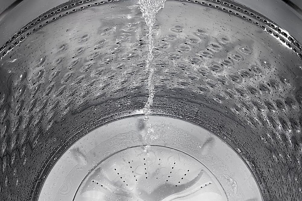 Alt View 18. Maytag - 4.3 Cu. Ft. High Efficiency Top Load Washer with Optimal Dispensers - White.