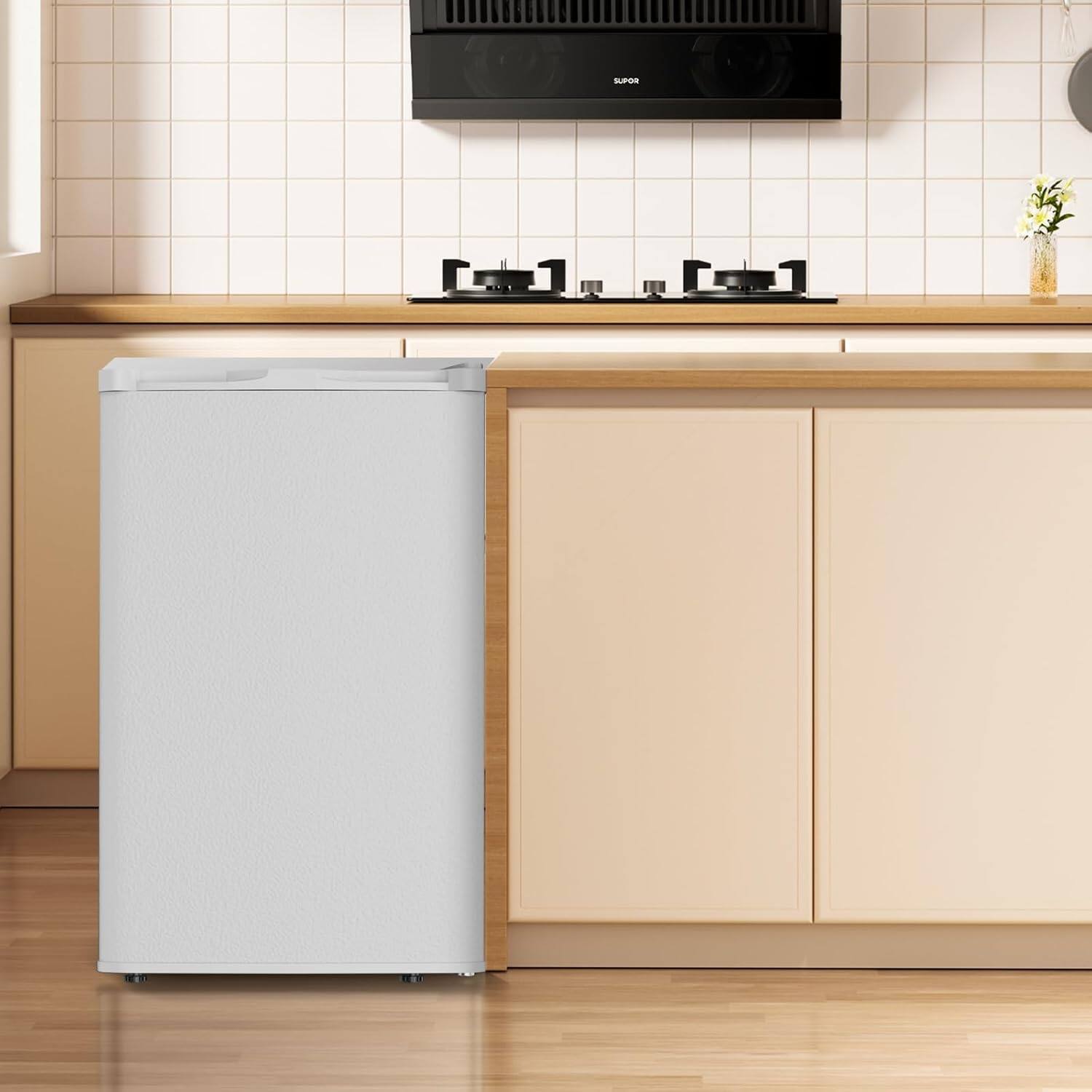 Alt View 1. Circus Cirle - 3.6 Cu Ft Upright Freezer, Freestanding Mini Freezer  - White.