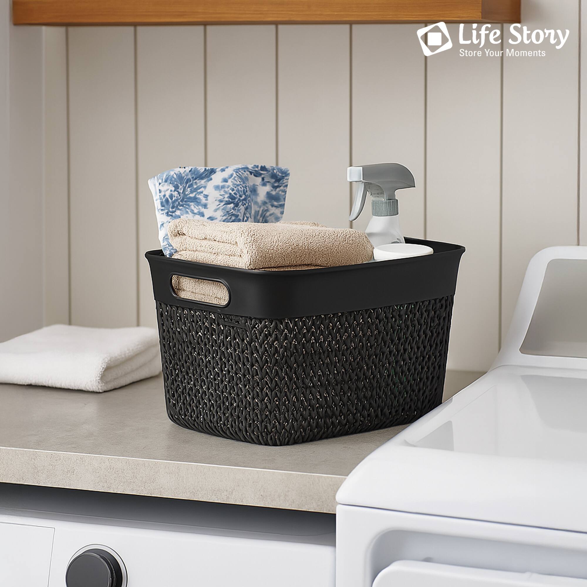 Life Story  
Store Your Moments