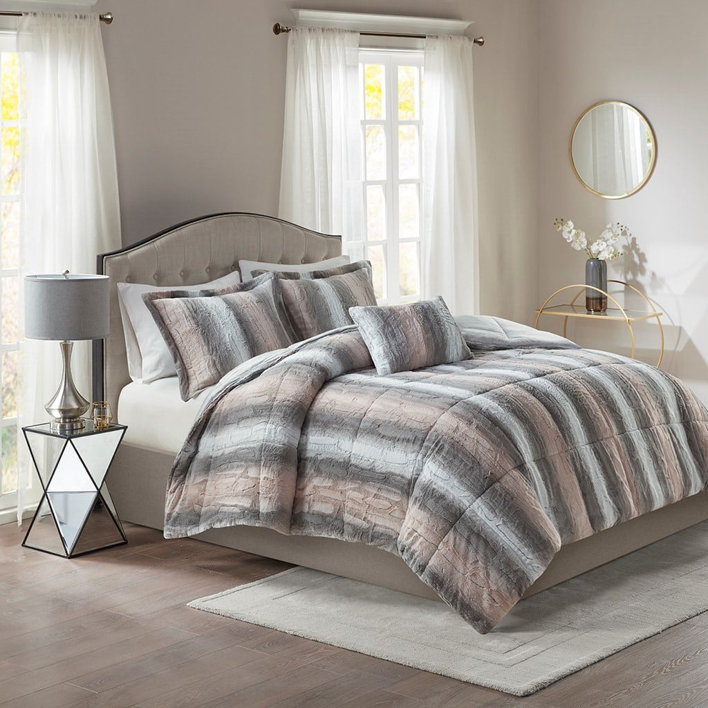 TinyHomie - King 4PC Faux Fur Comforter Set - Multicolor