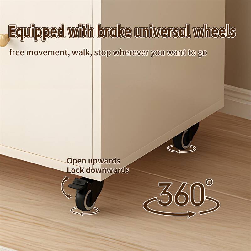 Equipped with brake universal wheels  
free movement, walk, stop wherever you want to go  

Open upwards  
Lock downwards  

360°