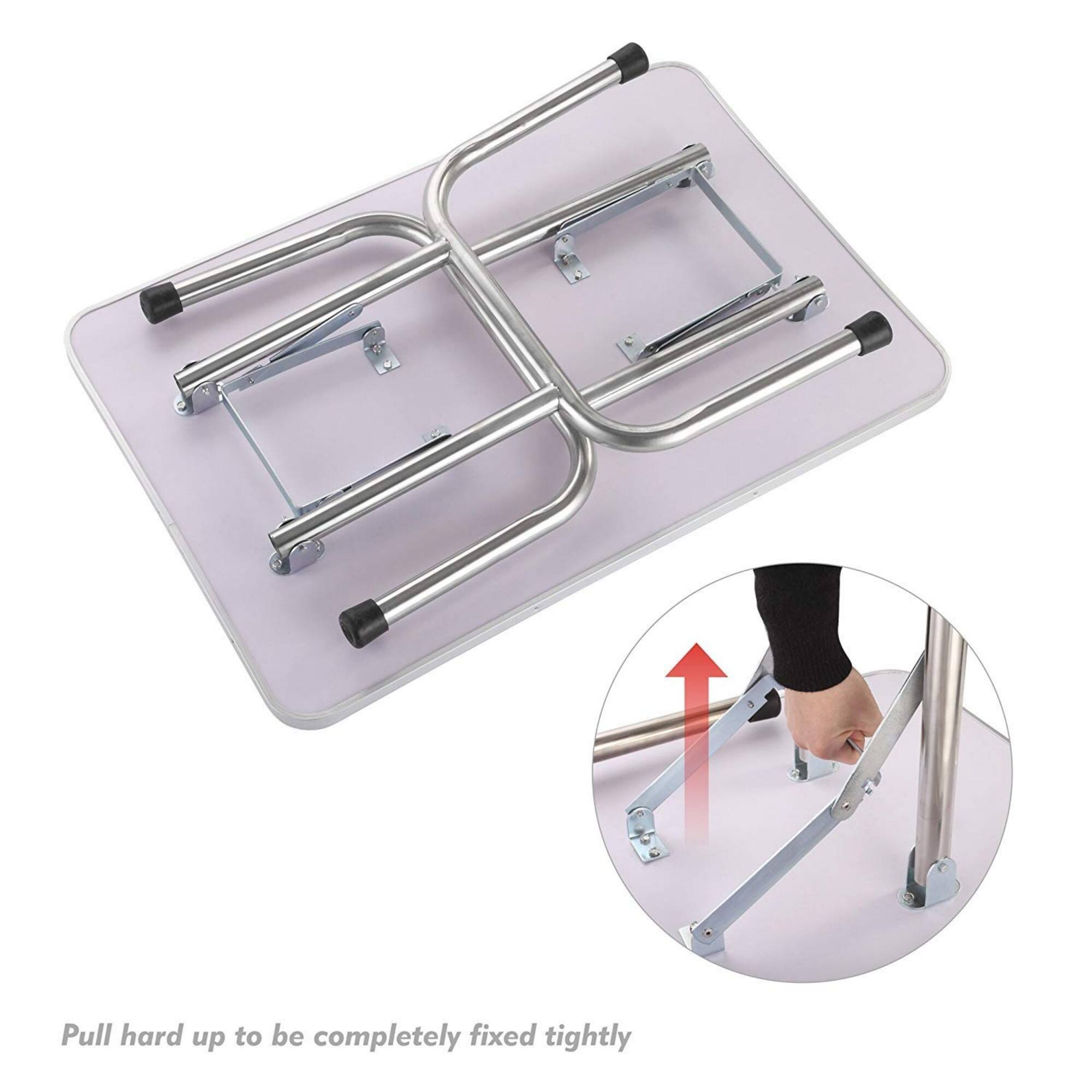 Pull hard up to be completely fixed tightly