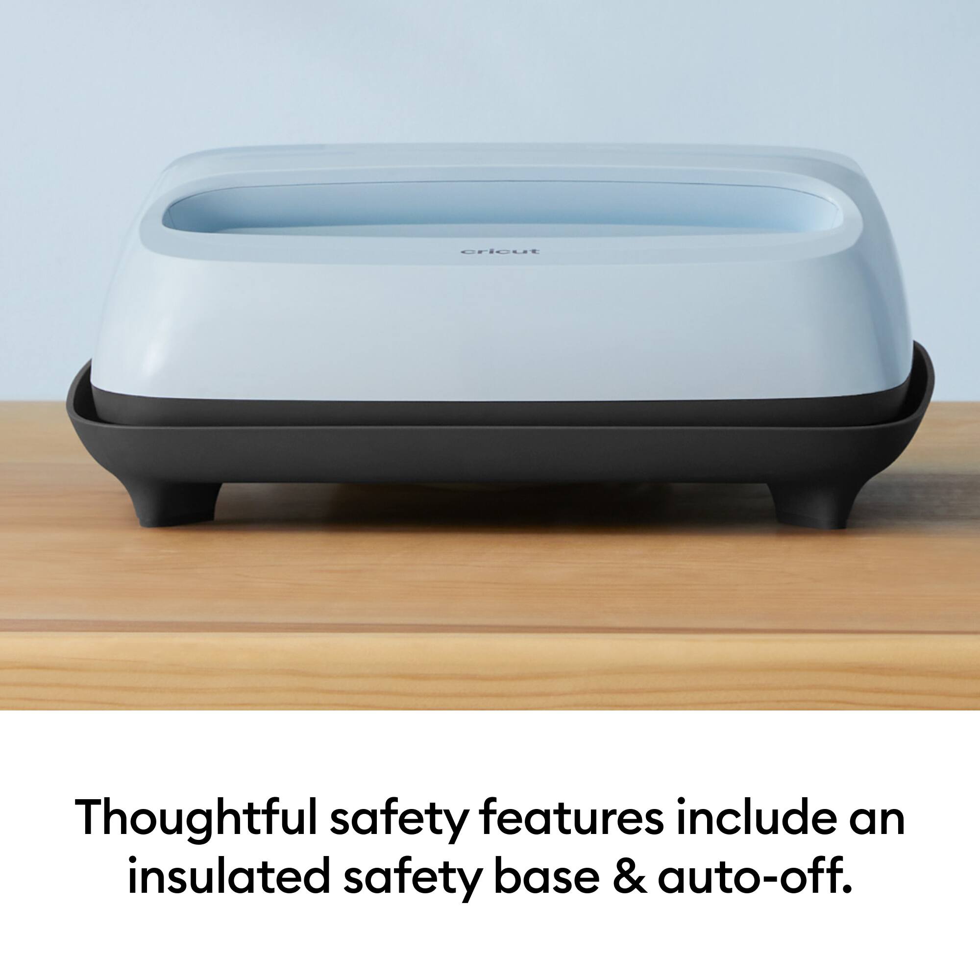 Thoughtful safety features include an insulated safety base & auto-off.