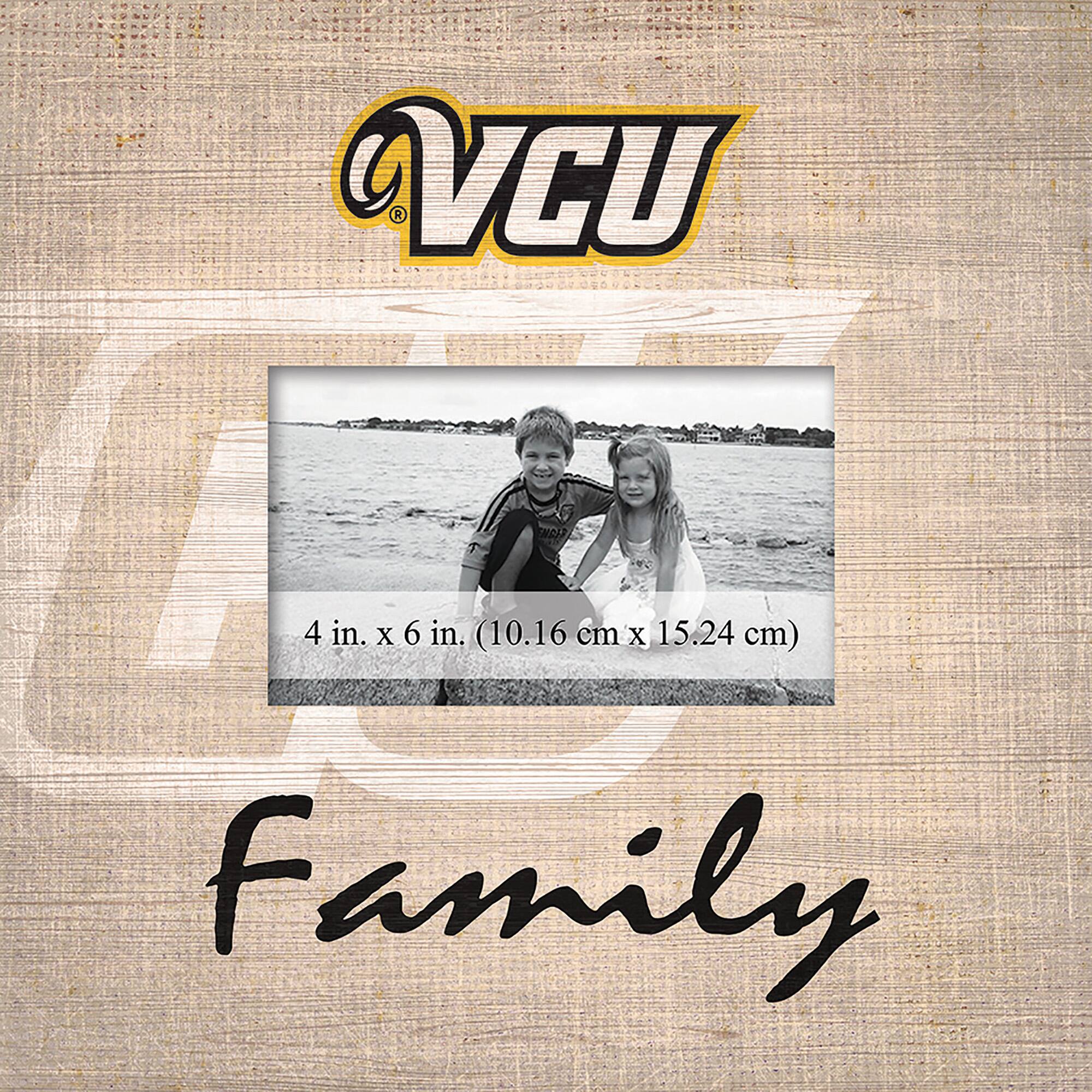 VCU

4 in. x 6 in. (10.16 cm x 15.24 cm)

Family